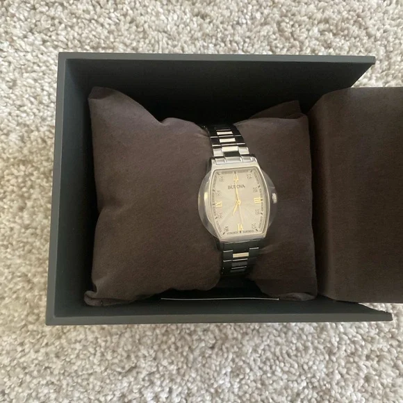 Bulova Women's Watch 96P232 Diamond Dial Silver Stainless Steel Quartz